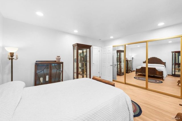 75 Ridgecrest Dr, Napa, CA 94558