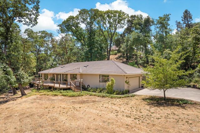 75 Ridgecrest Dr, Napa, CA 94558