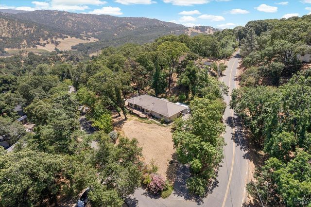 75 Ridgecrest Dr, Napa, CA 94558