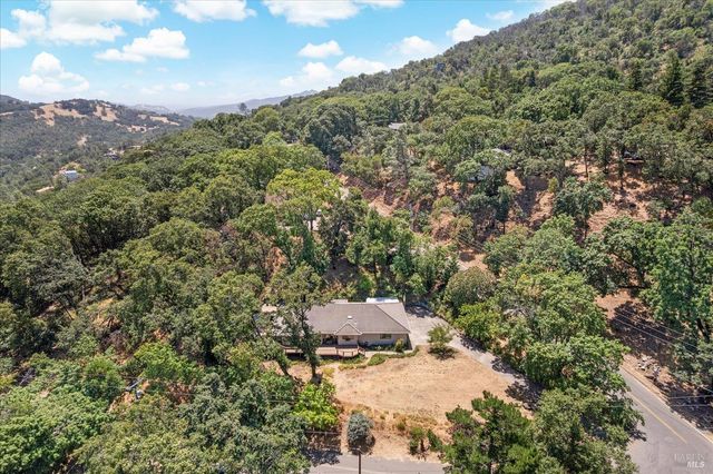 75 Ridgecrest Dr, Napa, CA 94558
