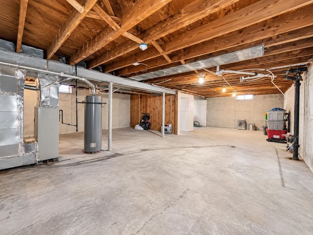 5413 Fleming Road, Flint, MI 48504