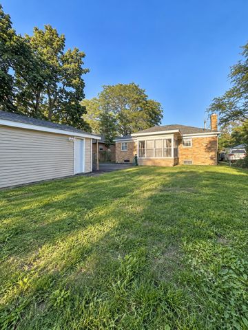 5413 Fleming Road, Flint, MI 48504