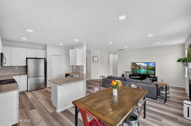 13816 N Apex Way, Hayden, ID 83835