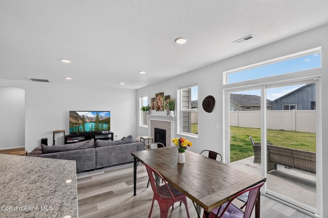 13816 N Apex Way, Hayden, ID 83835