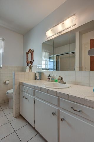 1211 Northwest Boulevard, Neosho, MO 64850