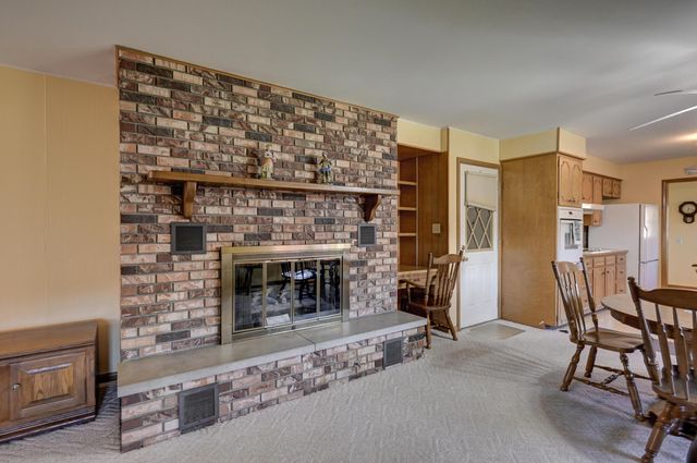 1211 Northwest Boulevard, Neosho, MO 64850