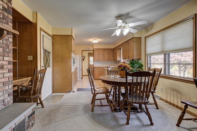 1211 Northwest Boulevard, Neosho, MO 64850