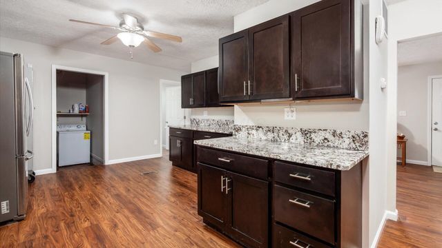 4530 North Bank Road, Buckeye Lake, OH 43008