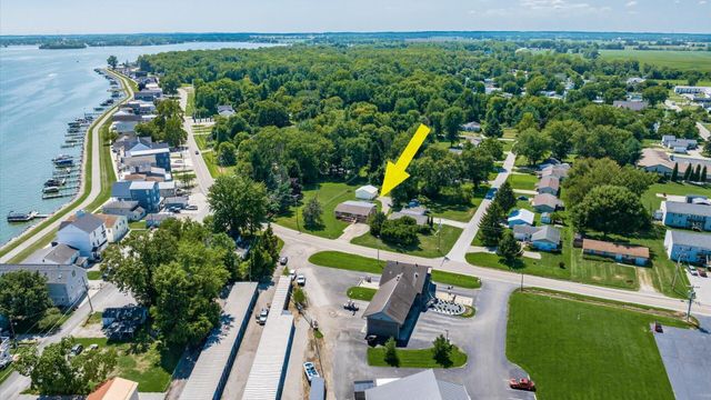 4530 North Bank Road, Buckeye Lake, OH 43008