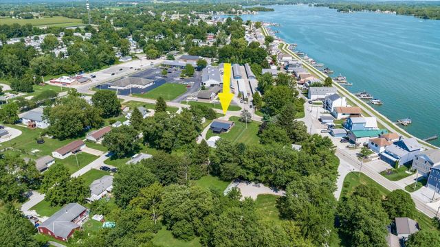4530 North Bank Road, Buckeye Lake, OH 43008