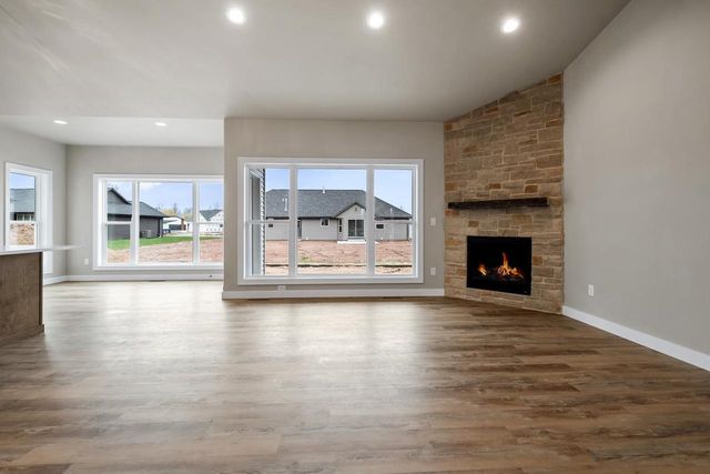 3696 ELLA JO WAY, De Pere, WI 54115