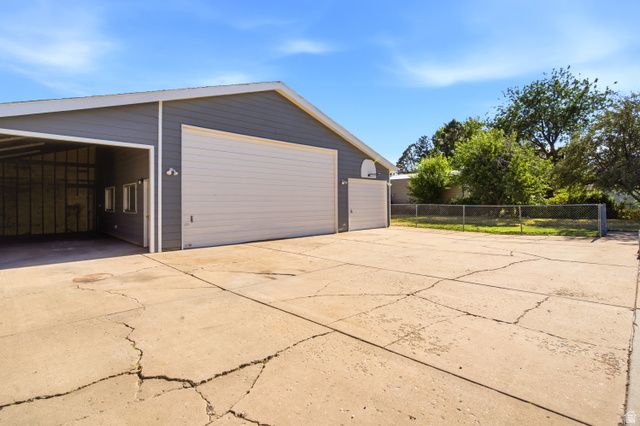 4585 W 2125 N, Plain City, UT 84404