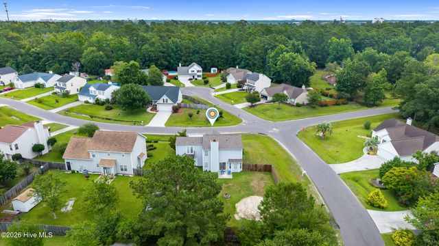687 Windsor Drive SE, Belville, NC 28451