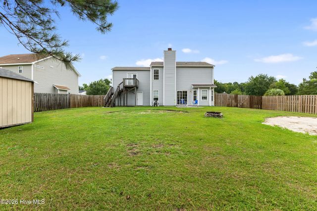 687 Windsor Drive SE, Belville, NC 28451