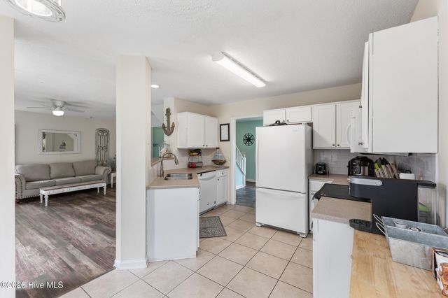 687 Windsor Drive SE, Belville, NC 28451