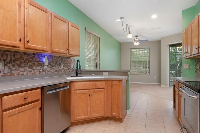 899 LANTERN WAY 201, Clearwater, FL 33765