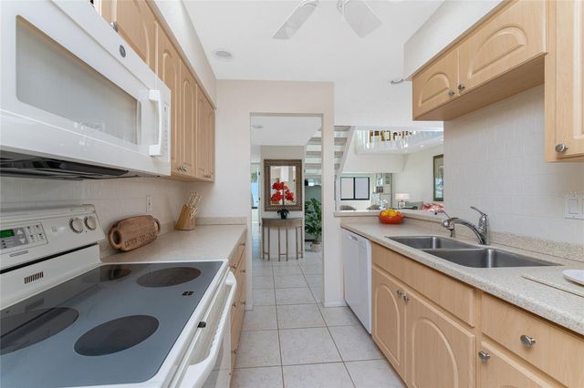 2950 N BEACH ROAD B522, Englewood, FL 34223