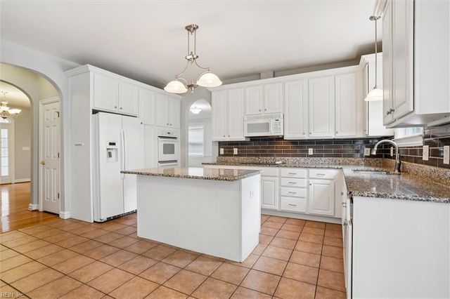 609 Schooner BLVD, Williamsburg, VA 23185