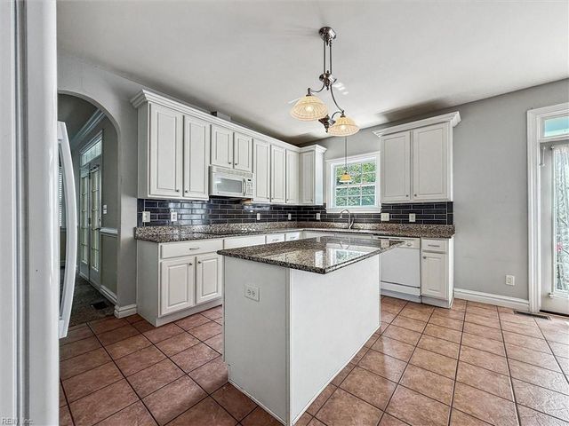 609 Schooner BLVD, Williamsburg, VA 23185