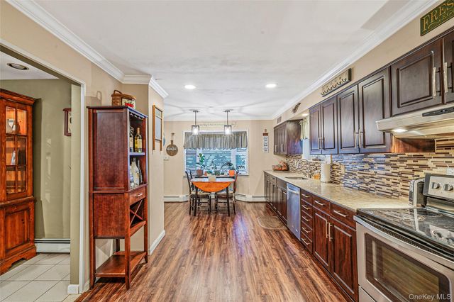 1277 Hummel Avenue, Holbrook, NY 11741