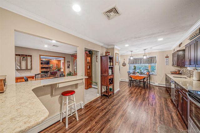 1277 Hummel Avenue, Holbrook, NY 11741