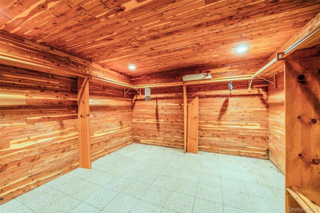 1277 Hummel Avenue, Holbrook, NY 11741