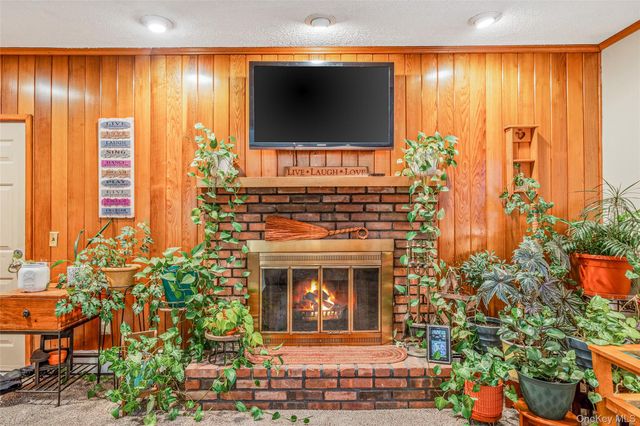 1277 Hummel Avenue, Holbrook, NY 11741