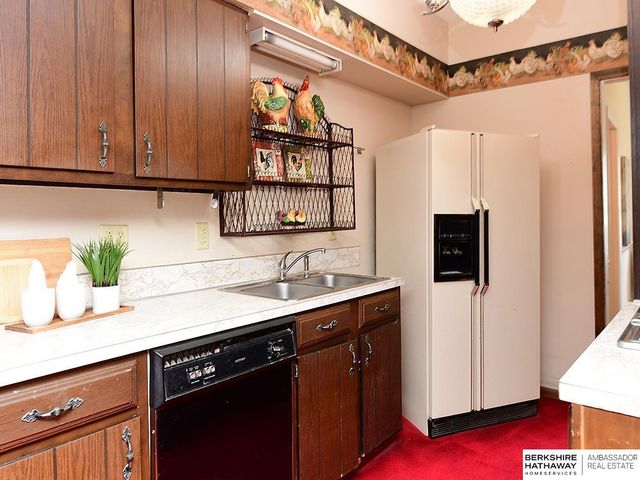 1016 S 52nd Street, Omaha, NE 68106