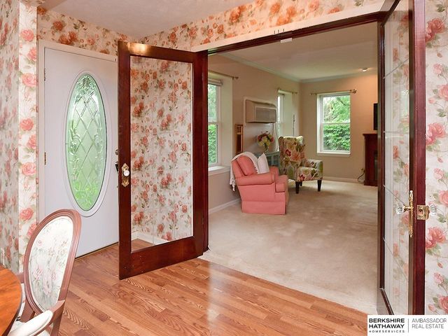 1016 S 52nd Street, Omaha, NE 68106