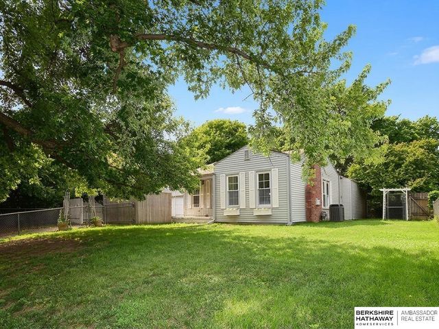 1016 S 52nd Street, Omaha, NE 68106