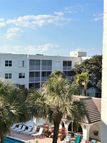 1541 S Ocean Blvd Apt 318, Lauderdale By The Sea, FL 33062