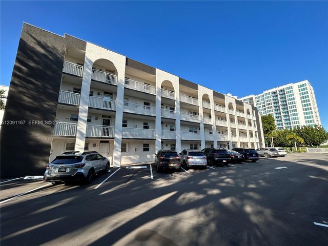 1541 S Ocean Blvd Apt 318, Lauderdale By The Sea, FL 33062