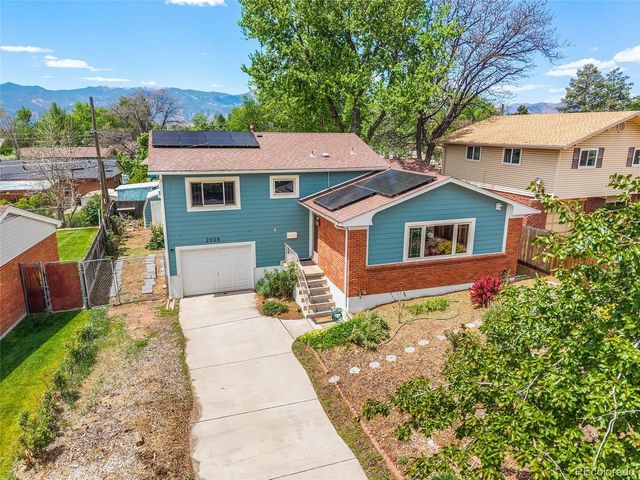 2028 Collier Ave, Colorado Springs, CO 80909