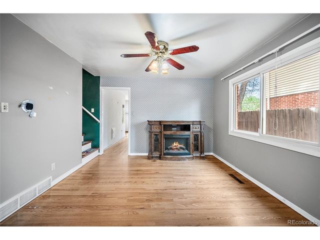 2028 Collier Ave, Colorado Springs, CO 80909