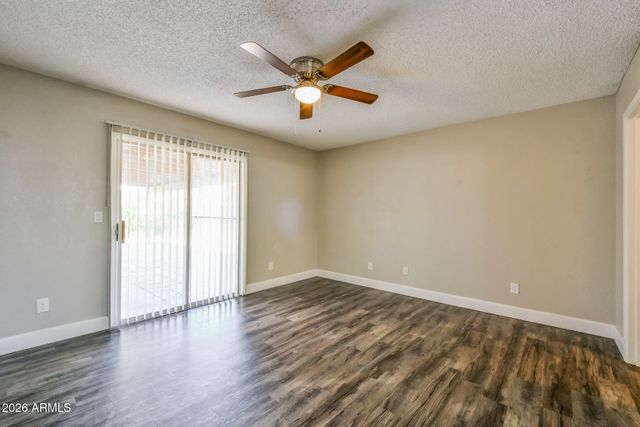 6136 E EVERGREEN Street, Mesa, AZ 85205