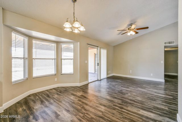 6136 E EVERGREEN Street, Mesa, AZ 85205