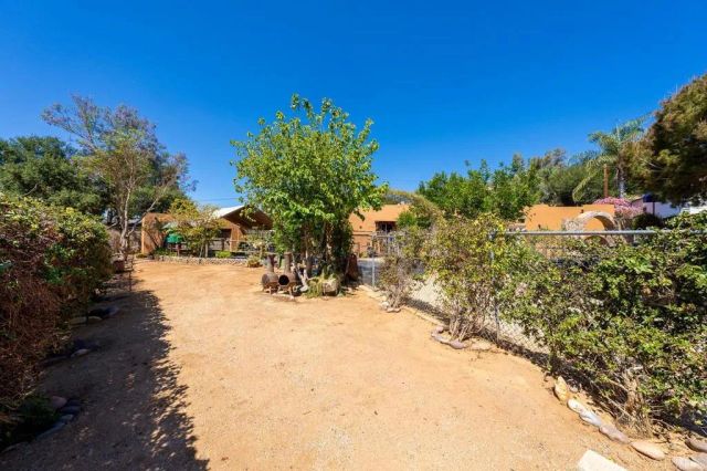 614 Snowden Pl, El Cajon, CA 92019