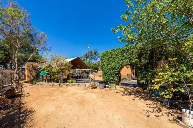 614 Snowden Pl, El Cajon, CA 92019