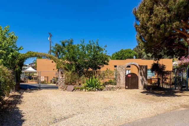 614 Snowden Pl, El Cajon, CA 92019