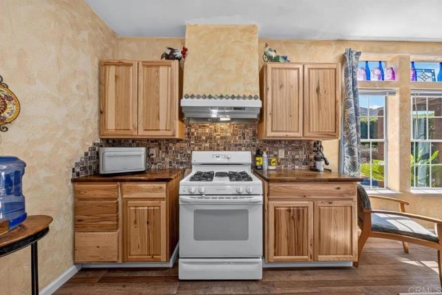 614 Snowden Pl, El Cajon, CA 92019