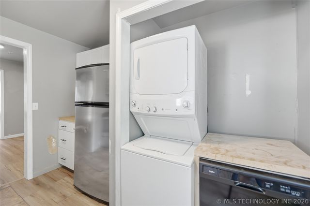 324 E Needles Avenue, Bixby, OK 74008