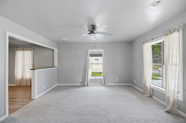 324 E Needles Avenue, Bixby, OK 74008