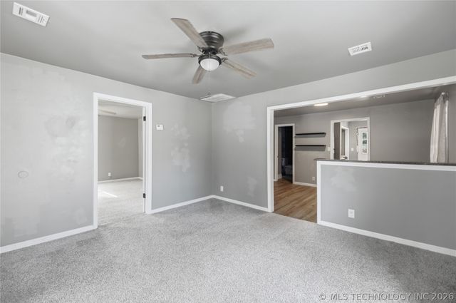 324 E Needles Avenue, Bixby, OK 74008