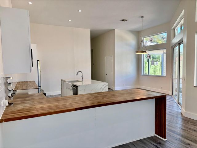 5865 NW 125th Avenue, Coral Springs, FL 33076