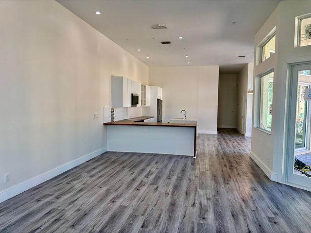 5865 NW 125th Avenue, Coral Springs, FL 33076