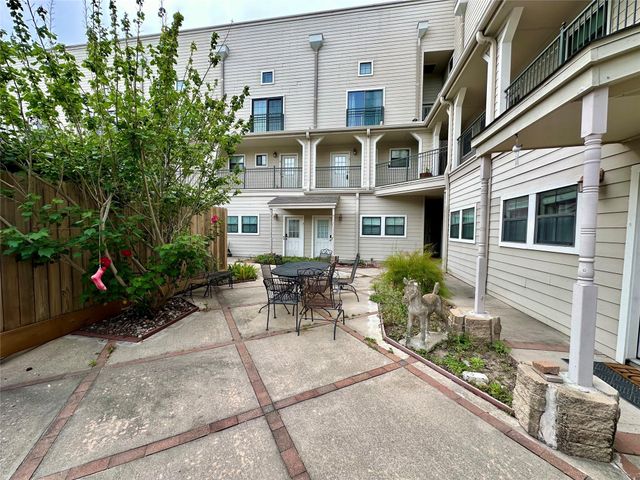 1602 Elgin Street 13, Houston, TX 77004