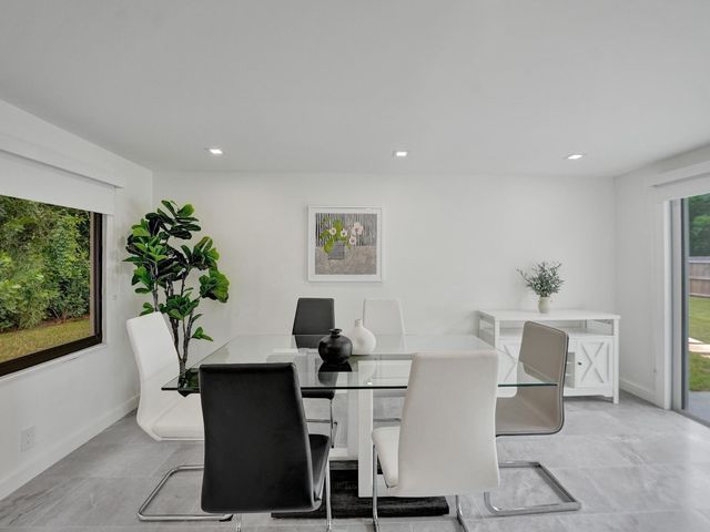 260 NW 36th Street, Boca Raton, FL 33431