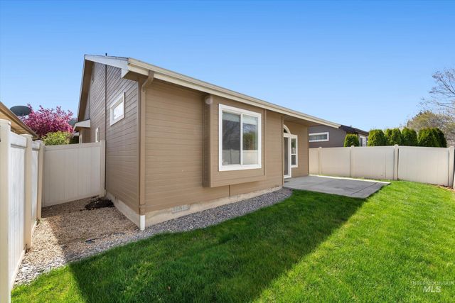 2254 S Blackspur Way, Meridian, ID 83642