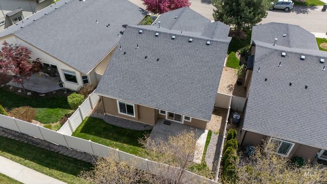 2254 S Blackspur Way, Meridian, ID 83642