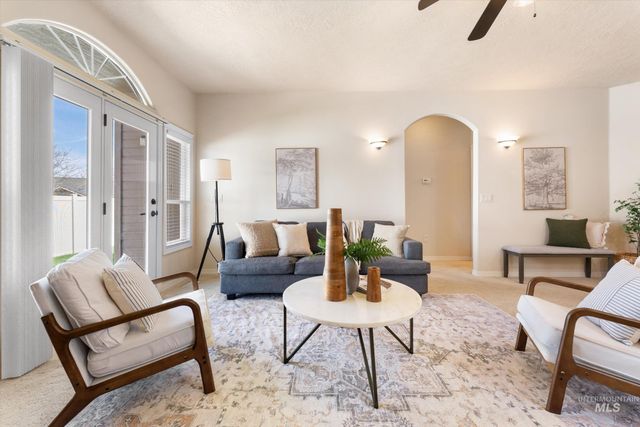 2254 S Blackspur Way, Meridian, ID 83642